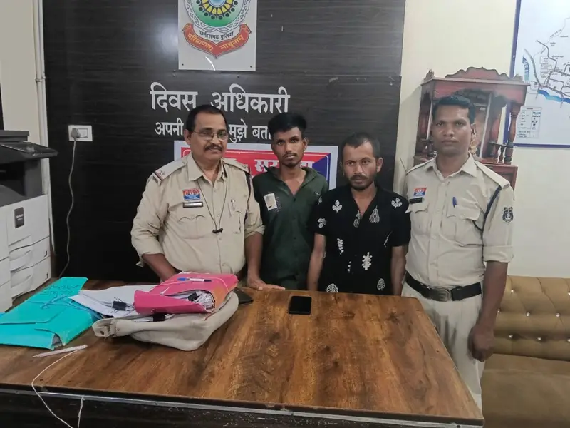 लिफ्ट मांगकर युवक से लूट और जानलेवा हमला, दो शातिर आरोपी गिरफ्तार